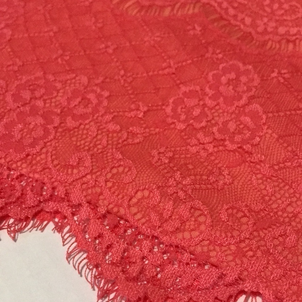 MAURICES Women’s Coral Floral Eye-lashed Lace Lined Cami—Size S - Picture 12 of 14